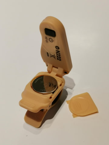 極めてユーザーインターフェイスに優れたKORGのベース専用チューナー