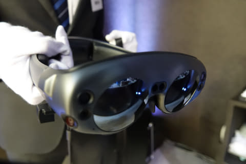 ドコモから「Magic Leap 1」登場、XRデバイスが示す“スマホの次”とは