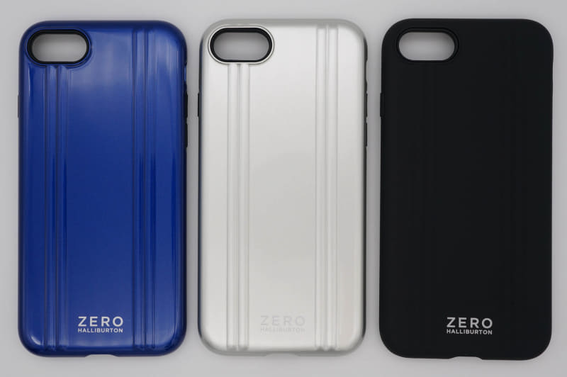 カラーは3色。ゼロハリファンならシルバーだと思うが、ブルーの光沢やブラックのマット仕上げも魅力