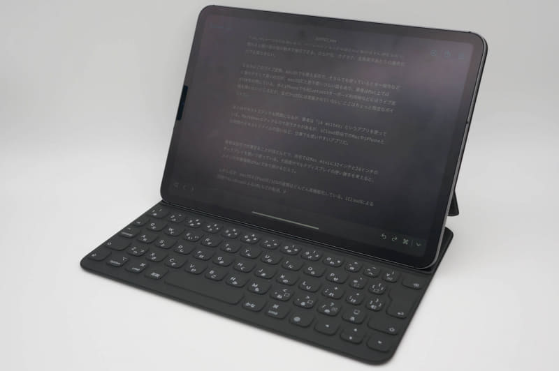 11インチiPad ProとSmart Keyboard Folio