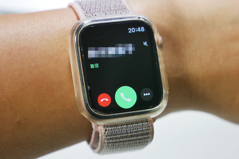 iPhone Xに着信したときのApple Watch