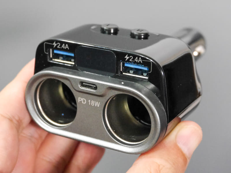シガーソケットの分配に加え、USB-Aを2ポート、さらにUSB PD対応のUSB Type-Cを1ポート搭載する。同一と見られる製品を複数の出品元が掲載しており、筆者は今回Udeserという業者から購入した