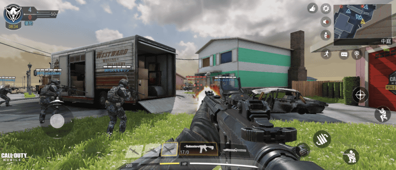 「Call of Duty: Mobile」は本機の21:9という横長の画面に最適化され、広い視野でゲームを楽しめる