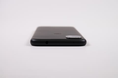 Google Pixel 4a ブラック 5.8インチ デュアルカメラ搭載 Amazon.com: Google Pixel 4a with 5G - Android Phone - New