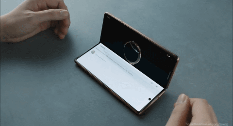 サムスン、「Galaxy Z Fold2」を発表 - ケータイ Watch
