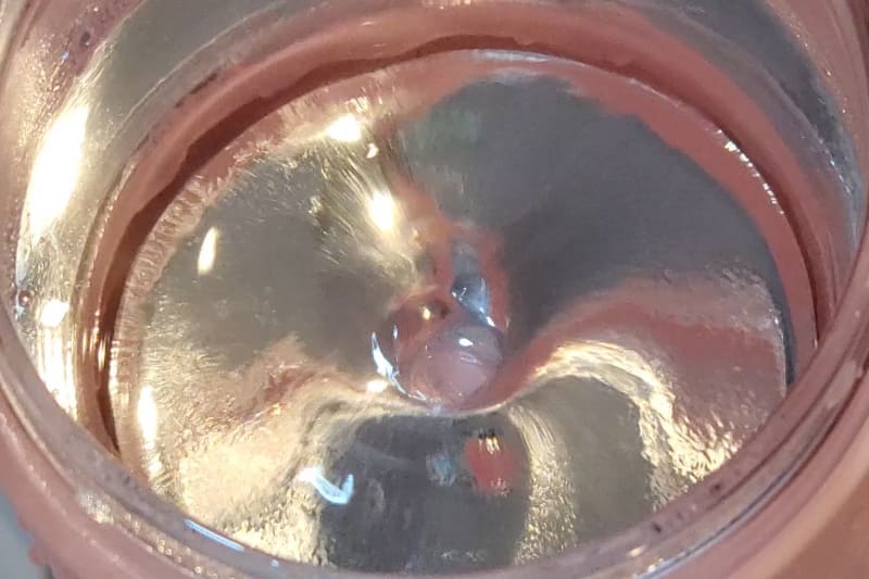 勢いよくローターが回転し、カップ内に渦ができた。なお、「Swirl」とは英語で「渦を巻く」または「渦巻」という意味だ