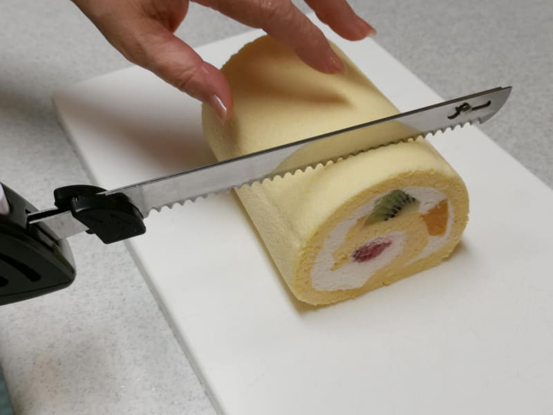 シュークリームを綺麗に切るテレビショッピングで感動して買ってしまった