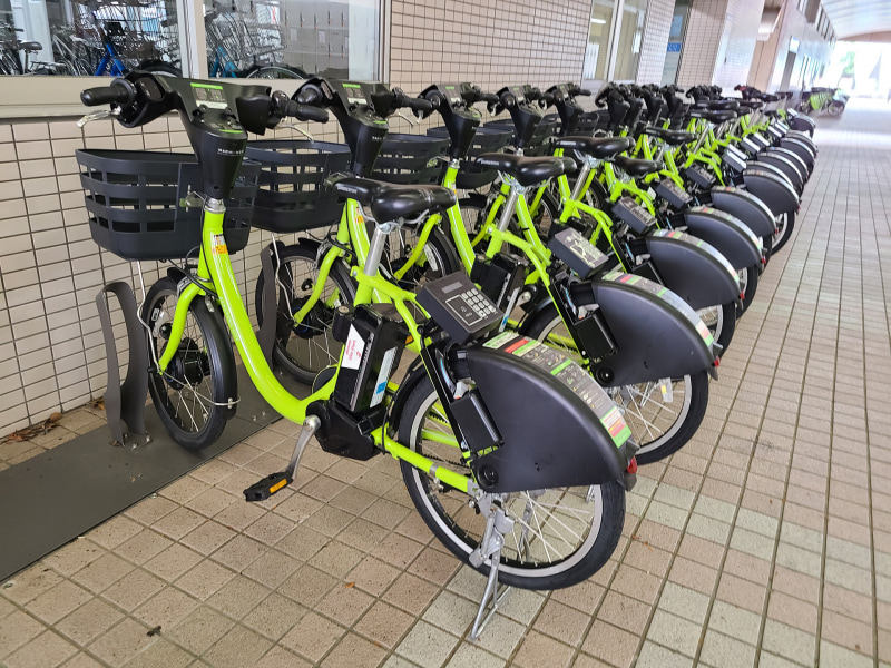 金沢駅前のポート