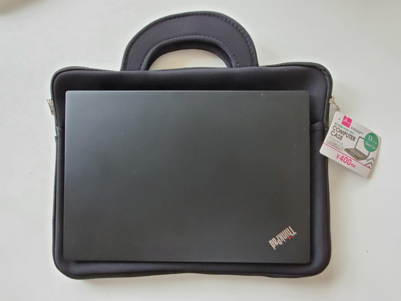 ThinkPad X390（13.3インチ）、ASUS Expertbook（14インチ）、Mirabook（13.3インチ）、ASUS ZenBook Duo（14インチ）、KANO PC（11.6インチ）、HUAWEI MetaBook D 15（15.6インチ）のいずれもが全く問題なく収納できた。