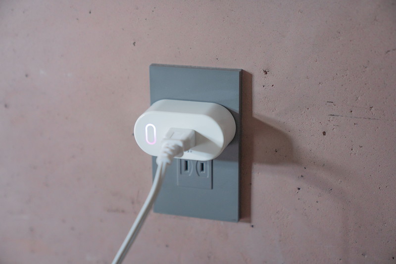 「スマートWi-Fiプラグ」