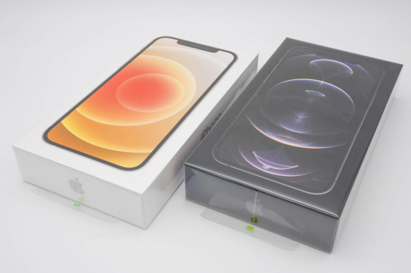 iPhone 12シリーズでは同梱品からイヤホンと電源アダプタがなくなり、箱が薄型化した