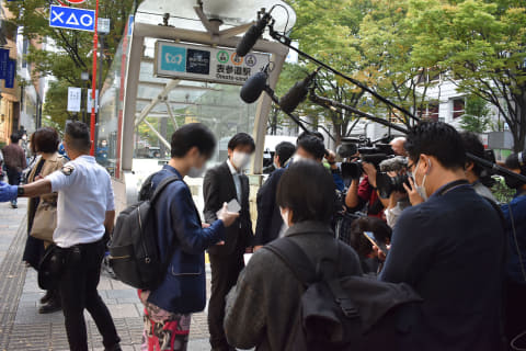 Iphone 12 発売のapple 表参道 現地レポート コロナ禍で混雑なく ケータイ Watch