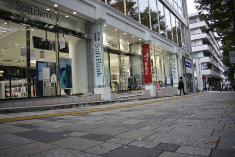 Iphone 12 発売のapple 表参道 現地レポート コロナ禍で混雑なく ケータイ Watch