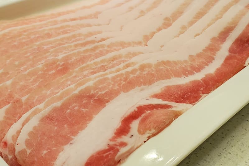 やはり、黄色みを帯びている。なお、サムネイル表示ではこちらのほうが色が濃いからか、おいしそうに見える