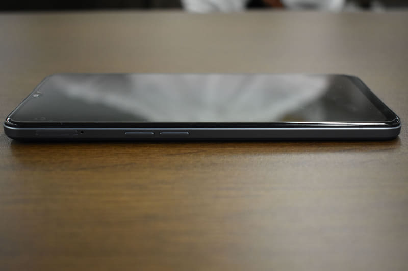 ネービーブルー