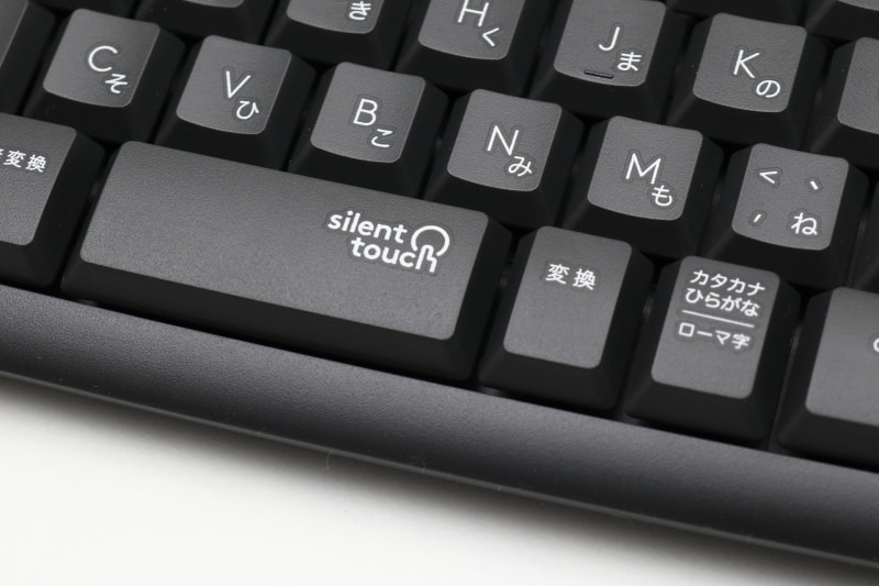 silent touchのロゴがスペースキーに入る