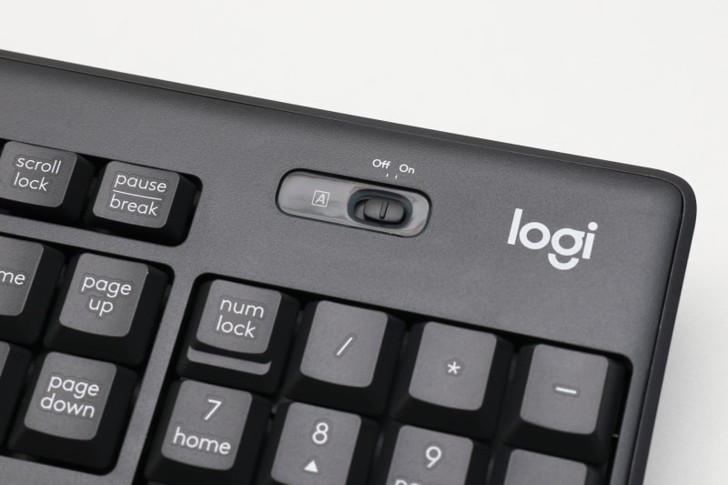 ワイヤレスキーなので、電源スイッチがある