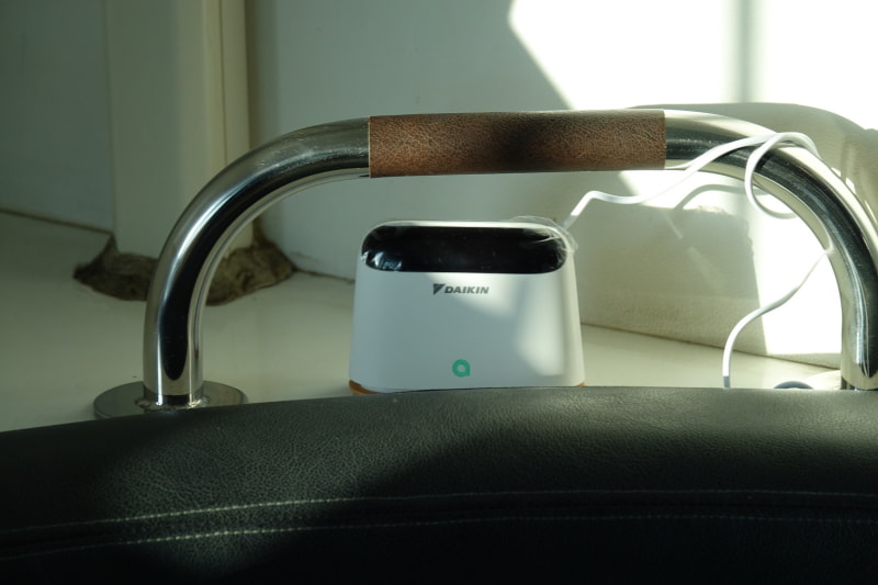 ダイキンのCO2センサーとアロマディフューザー（森の香り）