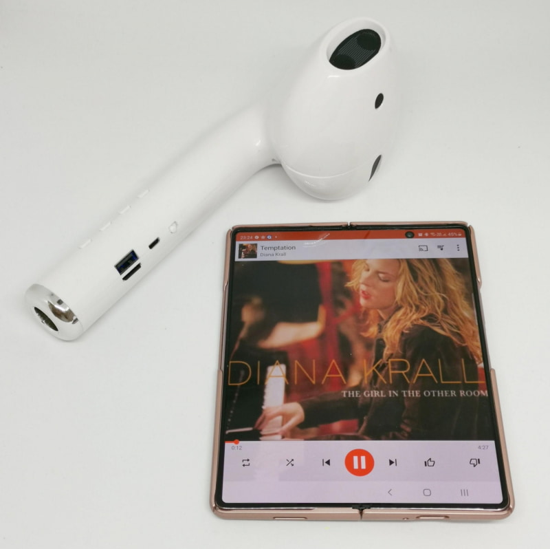 Bt Big スピーカーは単にBluetoothスピーカーというよりより広範囲なソース切り替えを実現してくれるミュージックメディアプレーヤーだ