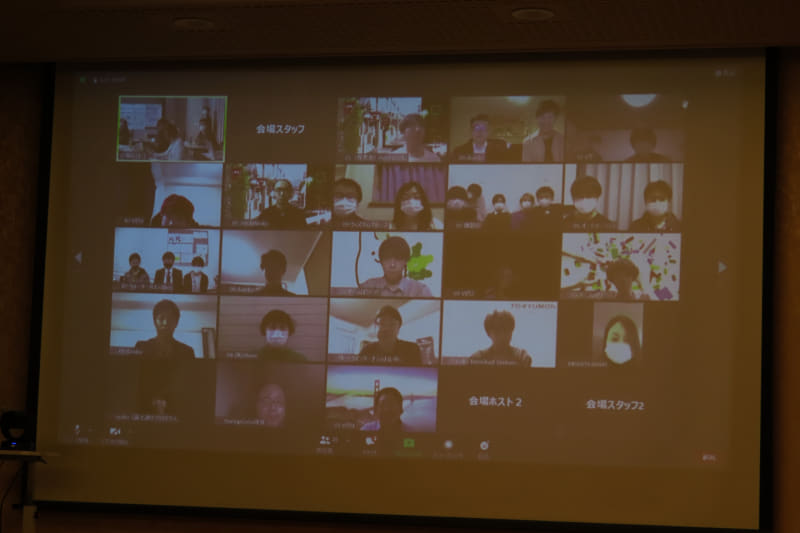 Zoomでの実施となった「e-ZUKAスマートフォンアプリコンテスト2020」の最終審査会