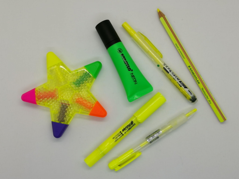 ハイライターは誕生して既に50年以上経つ文具だが、素材も形状もカラーも大きく成長した