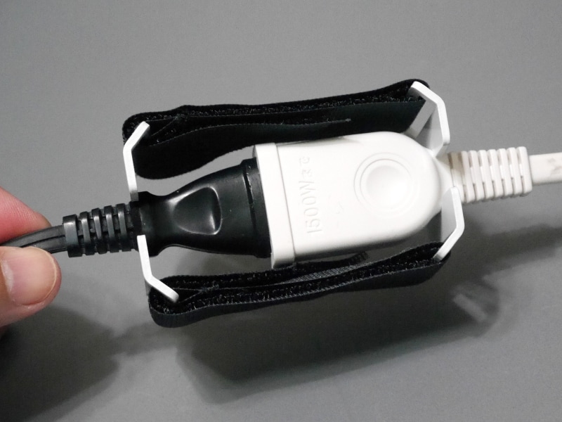 上から見た状態。両サイドから引っ張られているので抜けることはない