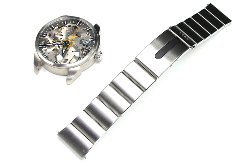 これはwena wrist pro。初代wena wristよりも高機能となり、さらに実用的になった。もちろん、好みのヘッドと組み合わせて使える利便をそのまま継承している