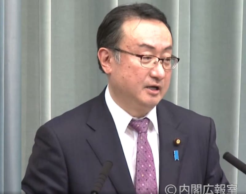 岡田官房副長官