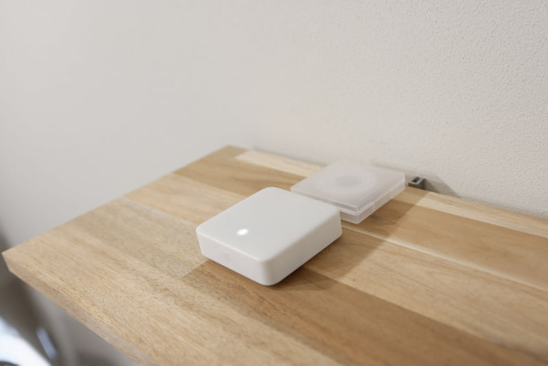 微妙に給電ケーブルが長くて余りがちな据え置き型のスマート機器に使うのはアリかもしれない