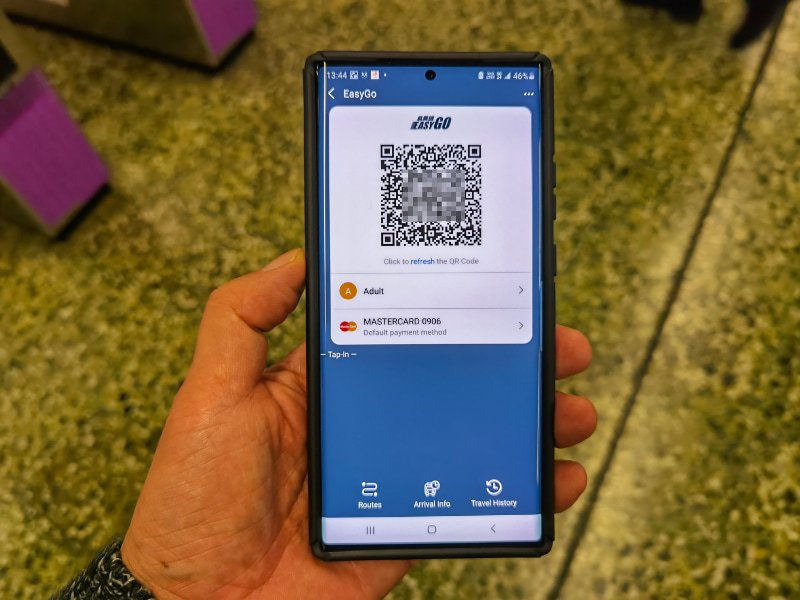 EasyGoを起動するとQRコードが表示される