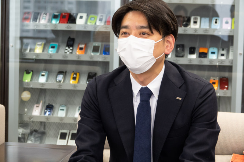 長谷川氏
