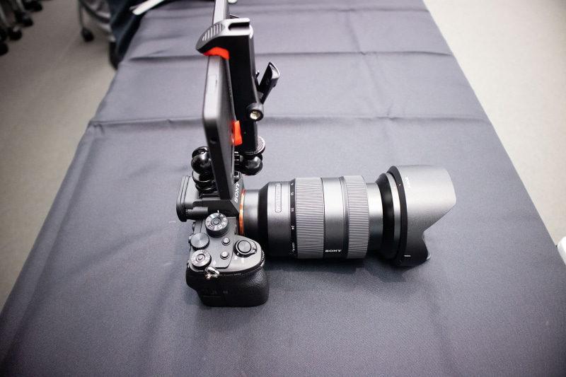 同日発表されたソニーの最新一眼レフカメラα1と接続