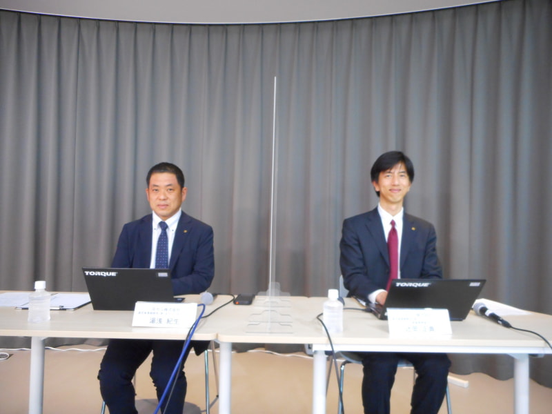 左＝京セラ湯浅紀生氏　右＝京セラ 辻岡正典氏