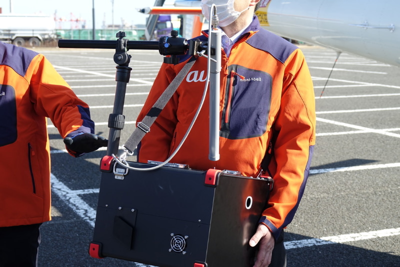 搭載される可搬型基地局