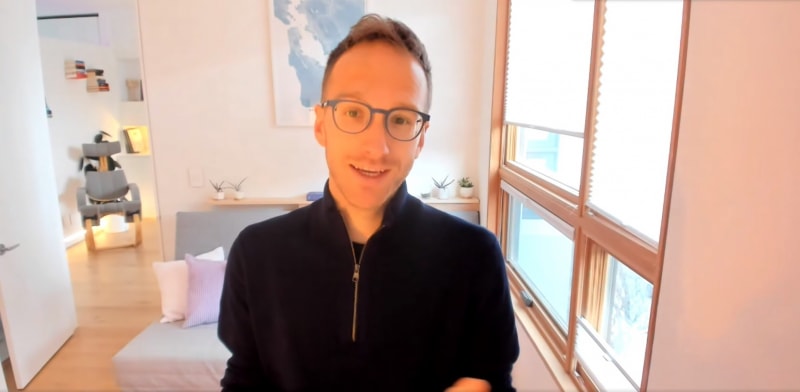 アレクサンダー・カッシャー氏