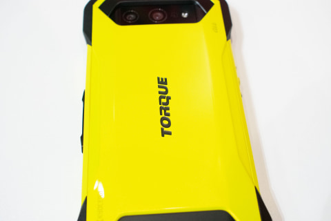 写真で見る「TORQUE 5G」「TORQUE 5G Coleman LIMITED」] クイック