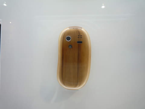 今日は何の日？】ヒノキを使った「TOUCH WOOD SH-08C」発売から10年