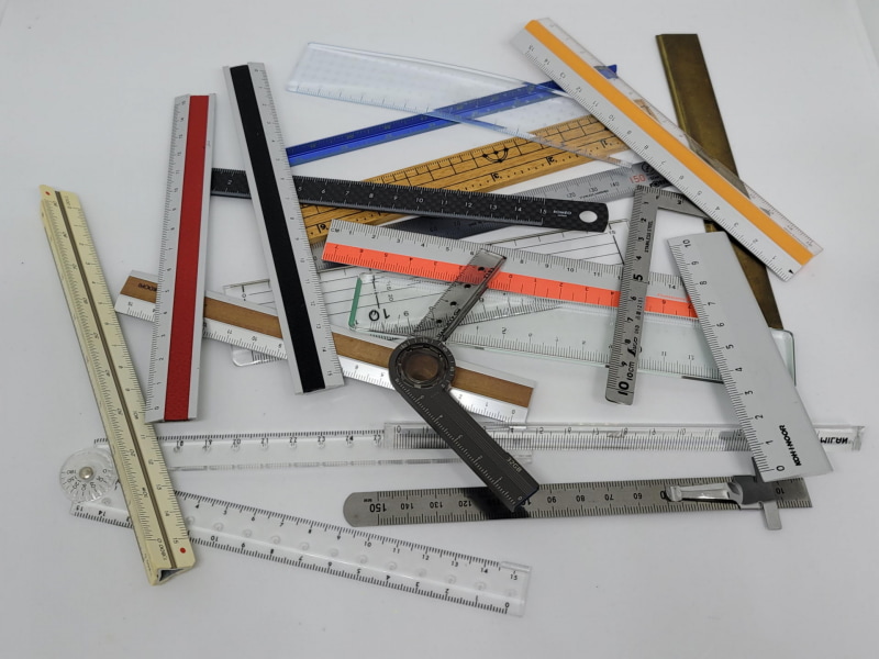 短い定規ファンならT193 USBメモリーは食指が動くかもしれない