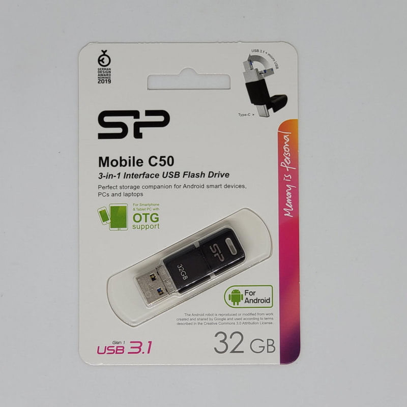 Mobile C50はUSBメモリでは老舗であるシリコンパワー社の製品だ