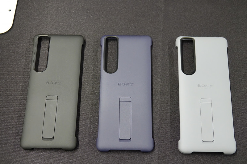 シボ加工のXperia 1 III専用ケース