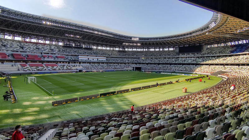 「AQUOS sense4 SH-41A」の広角カメラで撮影。かなり拡がりのあるシーンが撮影できる