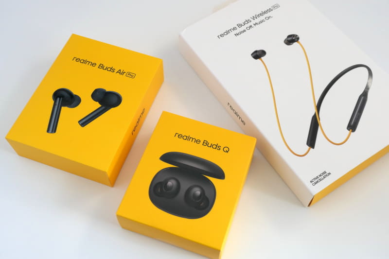 realmeは日本上陸の第1弾として5つの製品をリリースしたが、そのうち3つはワイヤレスイヤホン。4月15日にrealme Buds Q（3480円）とrealme Buds Air Pro（1万3800円）を発売され、realme Buds Wireless Pro（9980円）は5月以降に発売予定