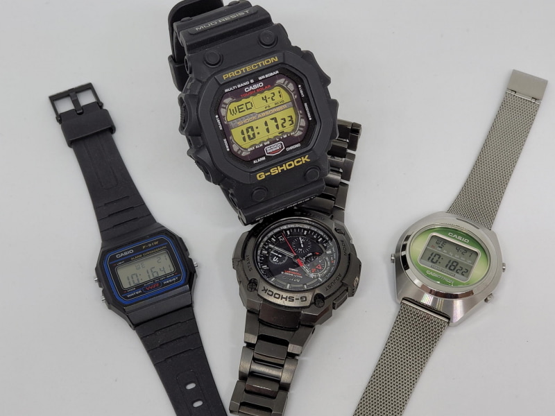 カシオと言えばG-SHOCKだが、筆者も両手両足でも余るくらい収集している