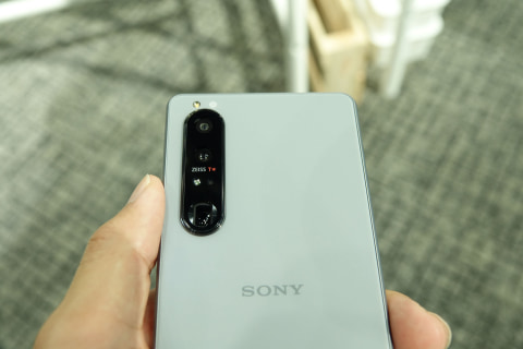 ドコモの21年夏モデル「Xperia 1 III」――世界初の4K/120Hz