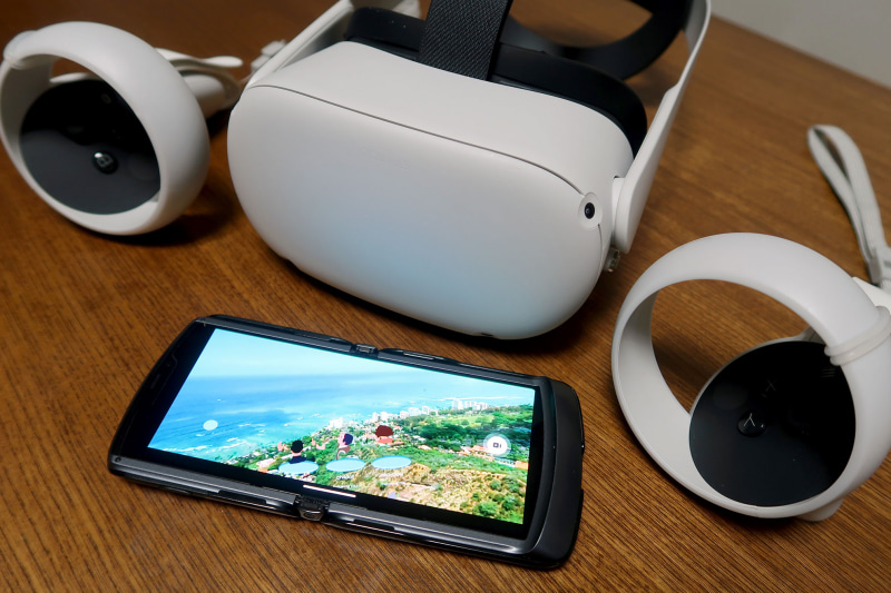 「Oculus Go」や「Oculus Quest 2」から、Oculusアプリをインストールしたスマホへはミラーリングが簡単。VR酔いしやすい家族も一緒に楽しめます