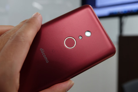 ドコモ、洗える国産スマホ「arrows Be4 Plus F-41B」5月28日発売