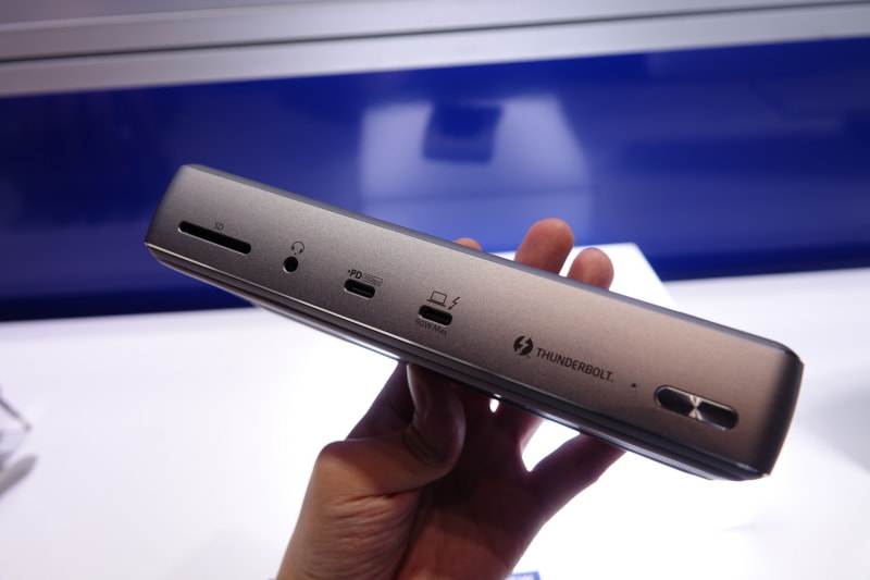 PowerExpand Elite 12-in-1 Thunderbolt 4 Dock