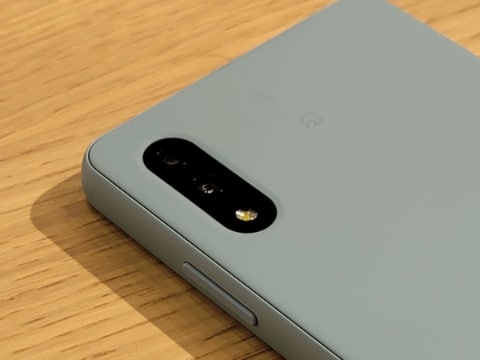 ドコモの「Xperia Ace II」「arrows Be4 Plus F-41B」本日28日