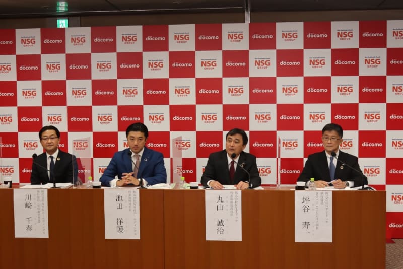 左から川﨑氏、池田氏、丸山氏、坪谷氏