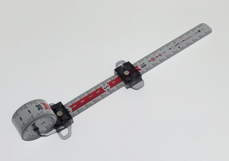 引き出し用のスライダーは場所が可変なので、一定間隔のマーキングも超簡単